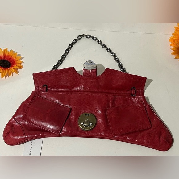 Trina Turk Elegant Red Leather shoulder bag Clutch with Chain strap NWT - Picture 5 of 11